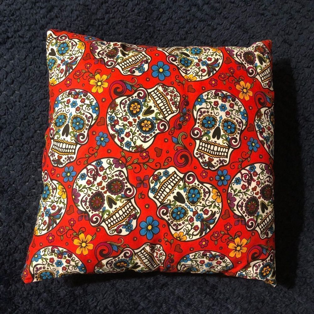 Red sugar skull day of the dead throw pillow